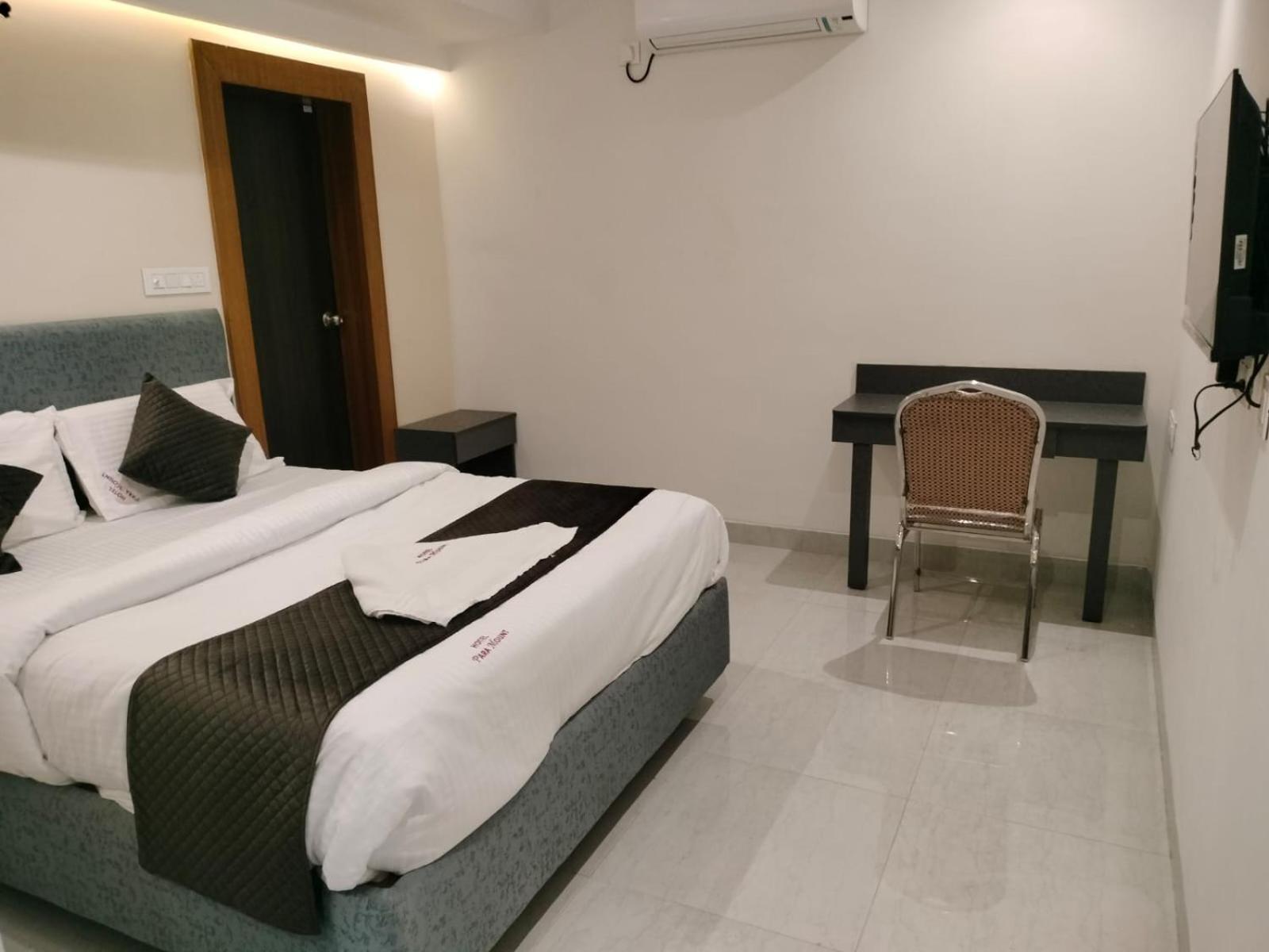 Hotel Paramount Visakhapatnam Zewnętrze zdjęcie